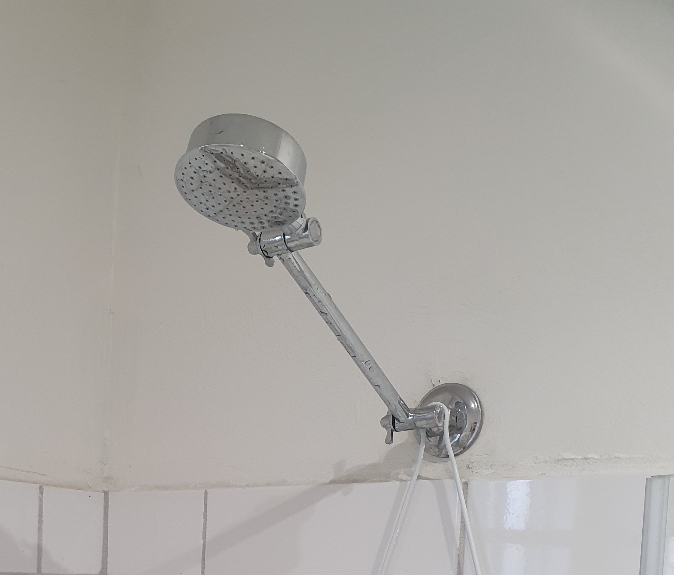 Old_Showerhead_Gusher